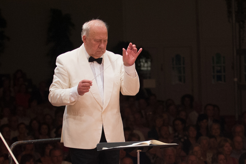 Neeme Järvi, Gastdirigent