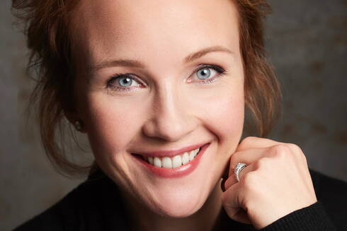 sasha_cooke_photo_by_stephanie_girard_2.jpeg sasha_cooke_photo_by_stephanie_girard_2.jpeg
